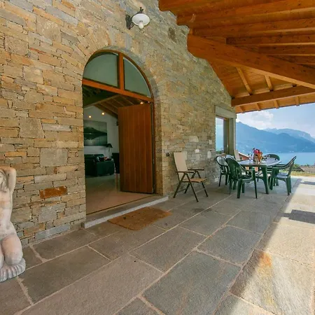 Louise * سان سيرو