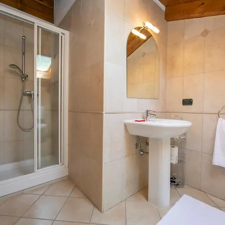 Louise * San Siro (Lombardy)